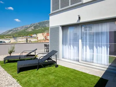 Pogled na planine ili pogled na planine iz apartmana