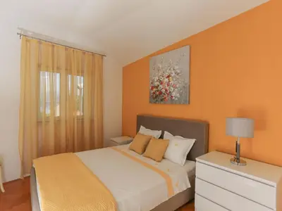 Krevet ili kreveti u jedinici u objektu Apartment Tonka - Two Bedroom Apartment - ST