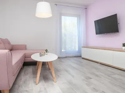 TV i/ili zabavni centar u objektu Apartments Dva Galeba - Comfort One Bedroom Apartment with Sea View 205