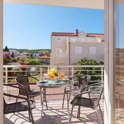Apartments Island Beat - Two Bedroom Apartment with Balcony A6 ST