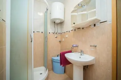 Kupaonica u objektu Apartments Longo - Standard One Bedroom Apartment with Terrace, A3 - ST