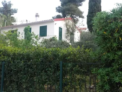 Vrt u objektu Holiday Home Pavarotti-Three Bedroom Holiday Home with Terrace