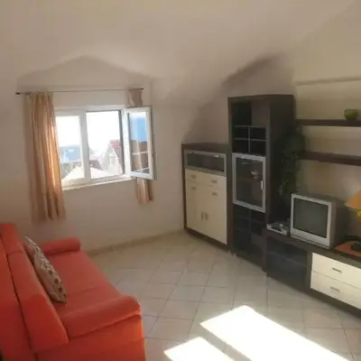 Apartment in Bol with balcony