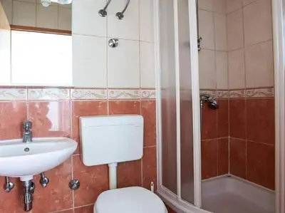 Kupaonica u objektu Apartments Pezo - Superior Studio with Balcony and Sea View