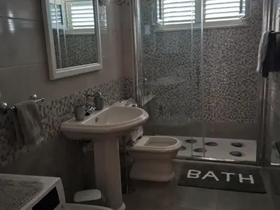 Kupaonica u objektu Apartment Vesna & Ivica - Two Bedroom Apartment with Terrace and Sea View Vesna