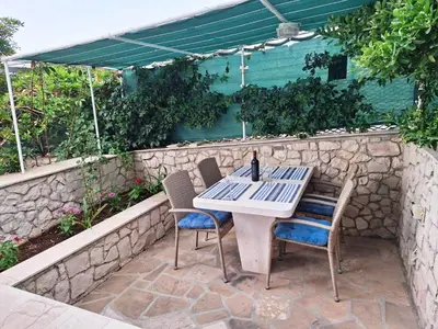 Popločani dio dvorišta ili vanjski dio objekta Apartments Villa Vanja
