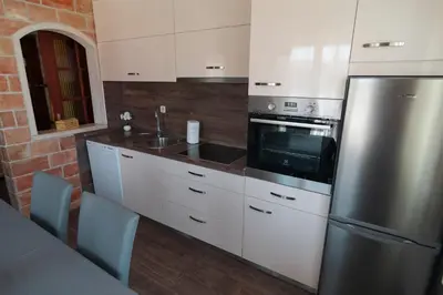 Kuhinja ili čajna kuhinja u objektu Apartments Ivana