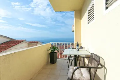 Balkon ili terasa u objektu Apartmani Makarska 2
