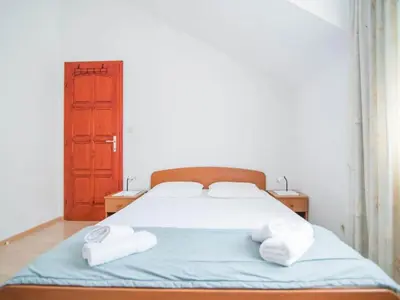 Krevet ili kreveti u jedinici u objektu Apartments Ana & Bogdan - One Bedroom Apartment with Balcony and Sea View A2 ST