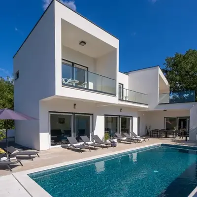 Villa Giro