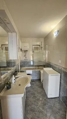 Kupaonica u objektu Apartmani Brela 5