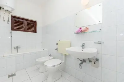 Kupaonica u objektu Apartment Lele
