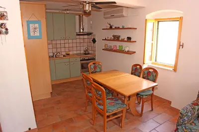 Kuhinja ili čajna kuhinja u objektu Apartments Mima Hvar