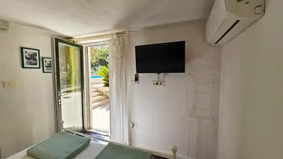 TV i/ili zabavni centar u objektu Villa Brač
