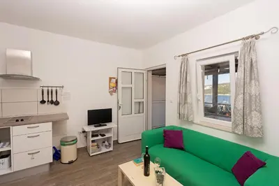Kuhinja ili čajna kuhinja u objektu SeaView Guesthouse - ZF Hvar