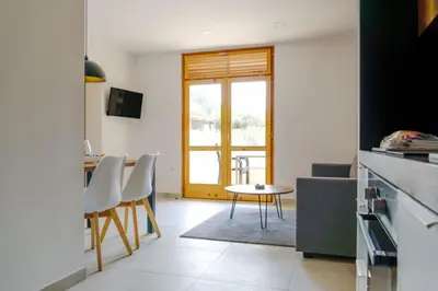 Kuhinja ili čajna kuhinja u objektu Apartment 3524-10 for 4 Pers in Brela