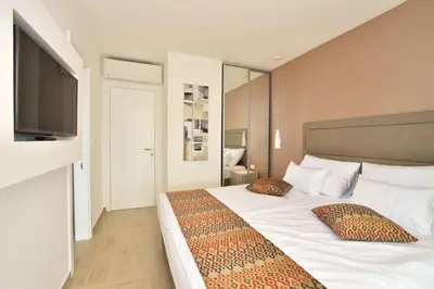 Krevet ili kreveti u jedinici u objektu Luxury Villa Offering Calm Atmosphere