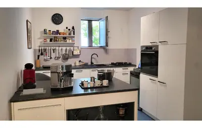 Kuhinja ili čajna kuhinja u objektu Luxurious Apartment In Postira