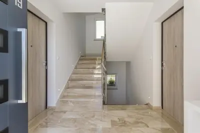 Tlocrt objekta Ferienwohnung in Podstrana-Sv Martin mit Balkon, Klimaanlage, W-LAN, Waschmaschine 4777-2