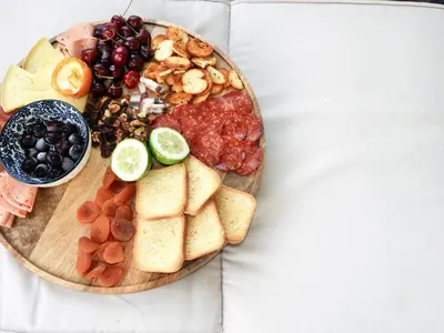 Hrana u apartmanu ili u blizini