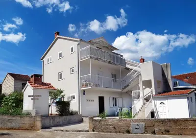 Zgrada u kojoj se nalazi apartman