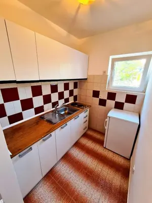 Kuhinja ili čajna kuhinja u objektu Apartment Jadro