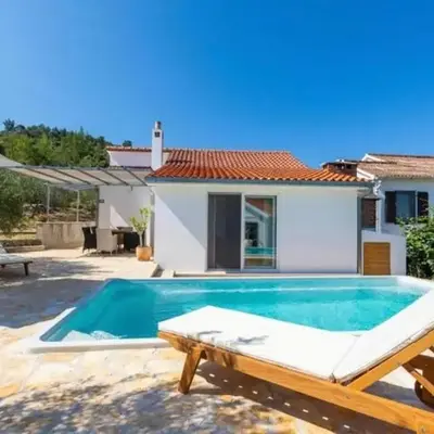 Amazing Home In Dracevica