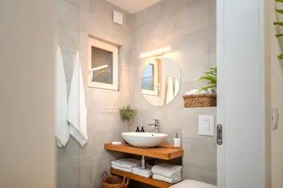 Kupaonica u objektu MY DALMATIA - Sea view Villa Amaria with private pool