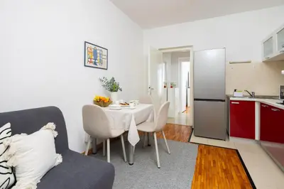 Kuhinja ili čajna kuhinja u objektu Anamarie Beachfront Apartments