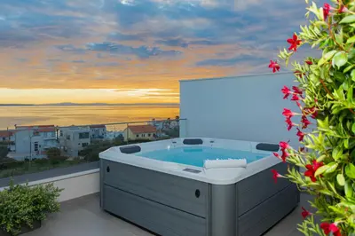 Tlocrt objekta Luxury Apartment Providenca with Private Rooftop Terrace