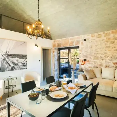 2 Bedroom Gorgeous Home In Gdinj