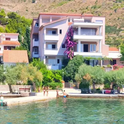 Duplex Apartment for 10 persons