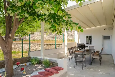 Balkon ili terasa u objektu Villa Magnolia I Heated Pool & Hot Tub near Omiš, 10 Guests