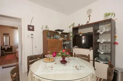 TV i/ili zabavni centar u objektu Two Bedroom Apartment with Terrace A1