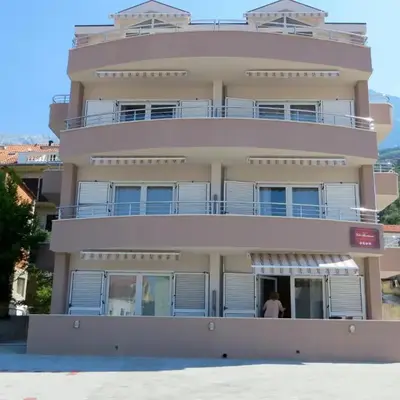 Apartments Viola Superior