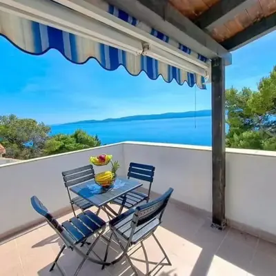 Apartments by the sea Medici
