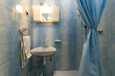 Kupaonica u objektu Apartmani Brela 11