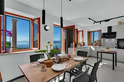 Kuhinja ili čajna kuhinja u objektu Villa Casa Basini - Makarska Exklusiv