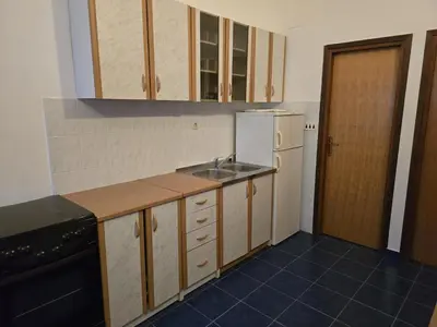 Kuhinja ili čajna kuhinja u objektu Manu