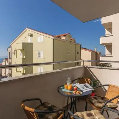 One-Bedroom Apartment Makarska With Sea View 07