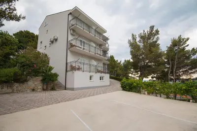 Zgrada u kojoj se nalazi apartman