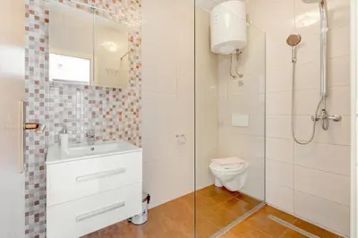 Kupaonica u objektu Apartment Tasina