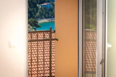 Tlocrt objekta Apartmani Brela 14