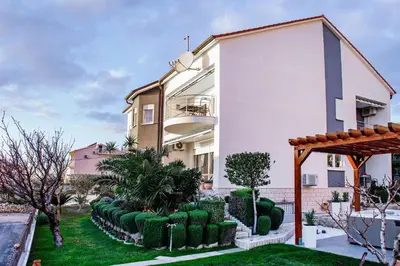 Zgrada u kojoj se nalazi apartman