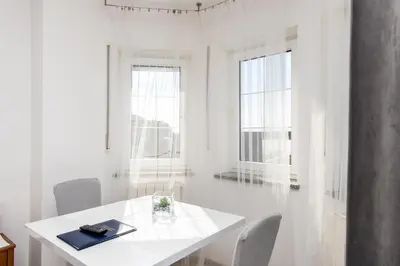 Tlocrt objekta Apartment and Rooms Ana