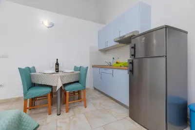 Kuhinja ili čajna kuhinja u objektu Apartments with parking space Baska Voda, Makarska - 23641