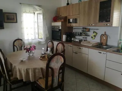 Kuhinja ili čajna kuhinja u objektu Apartment Nansi