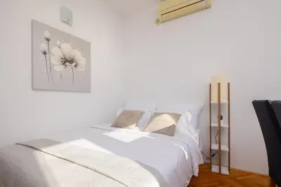 Krevet ili kreveti u jedinici u objektu Sunny Apartment Nora