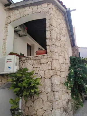 Zgrada u kojoj se nalazi apartman