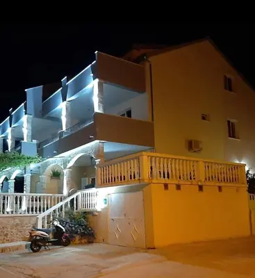 Zgrada u kojoj se nalazi apartman